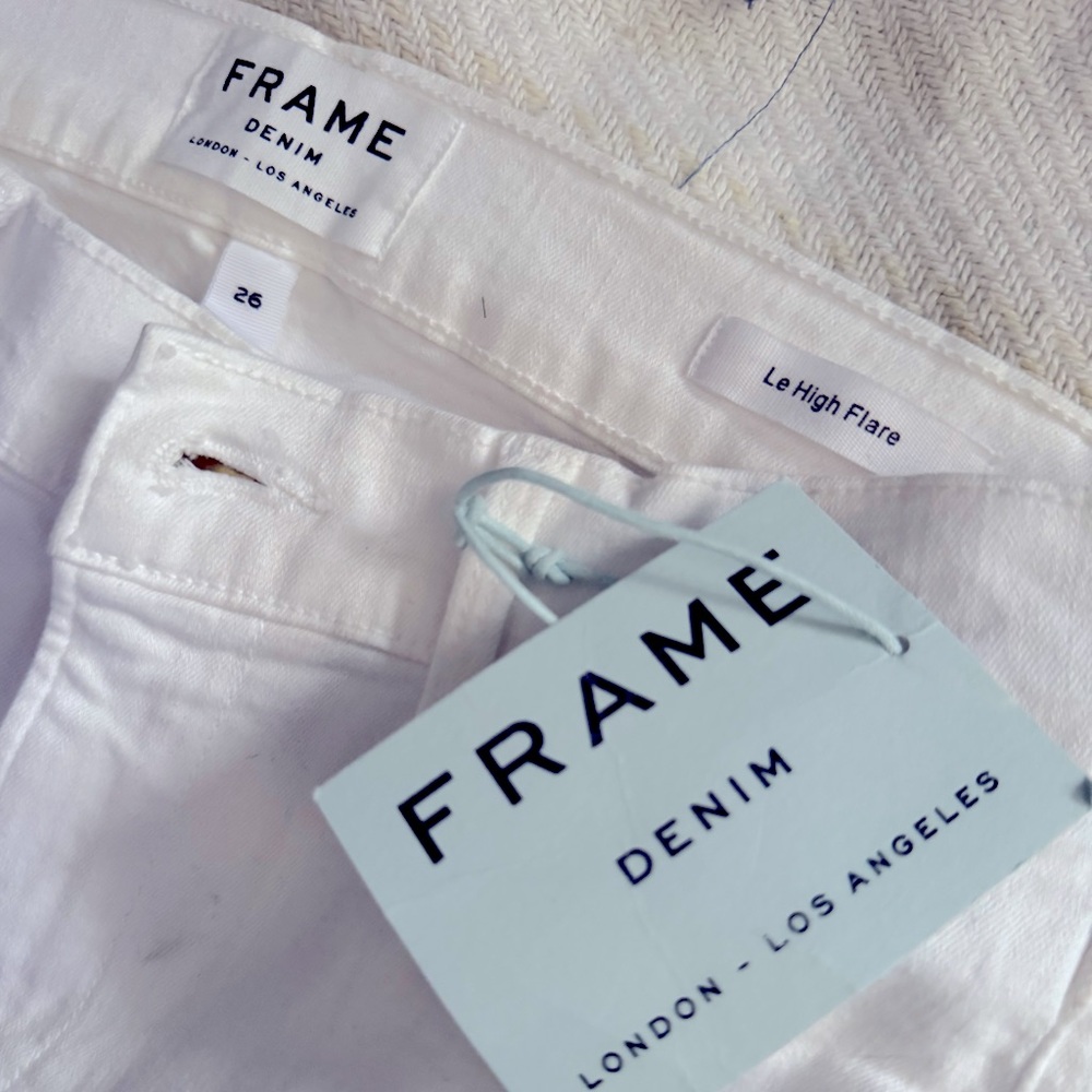 Frame Denim White Jeans with Gold Button